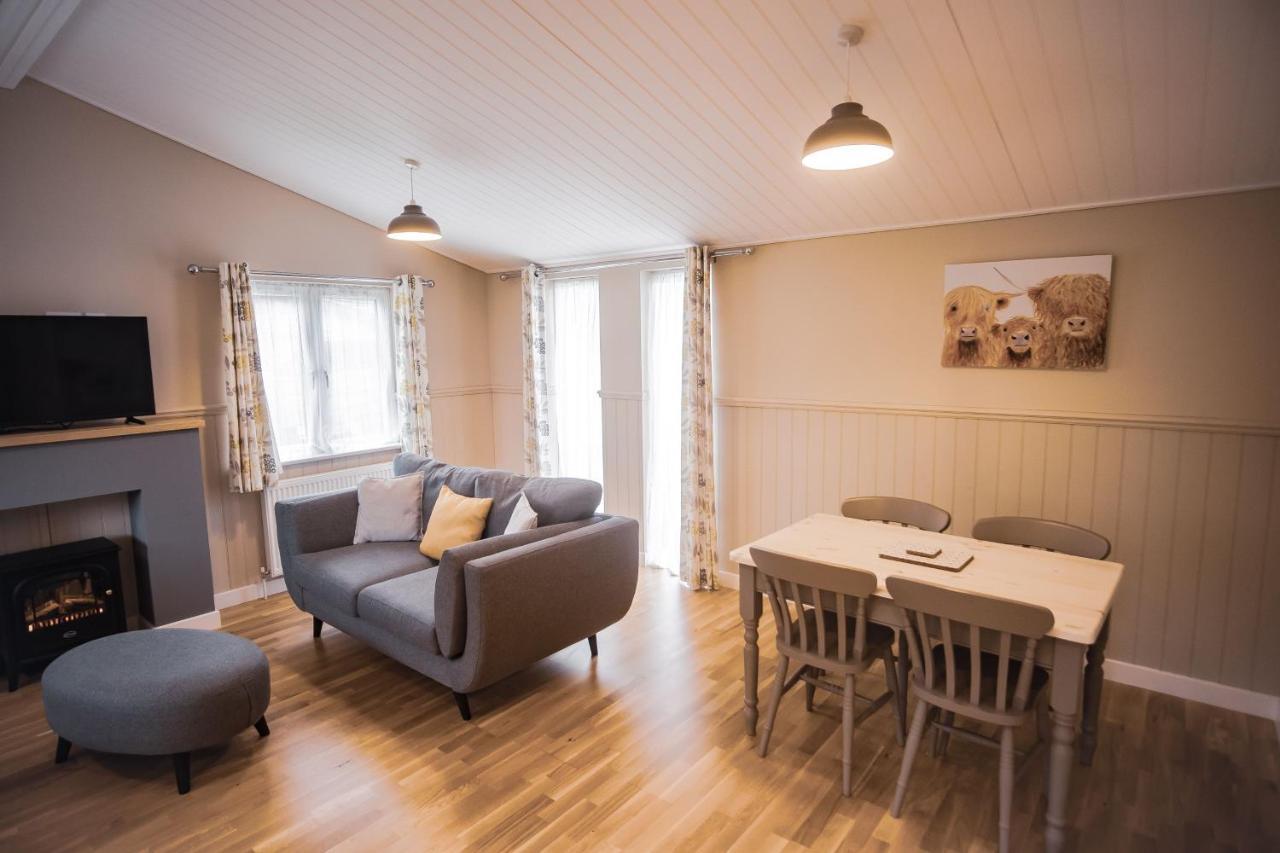 Warrenwood Country Park Hotel Polegate Bagian luar foto