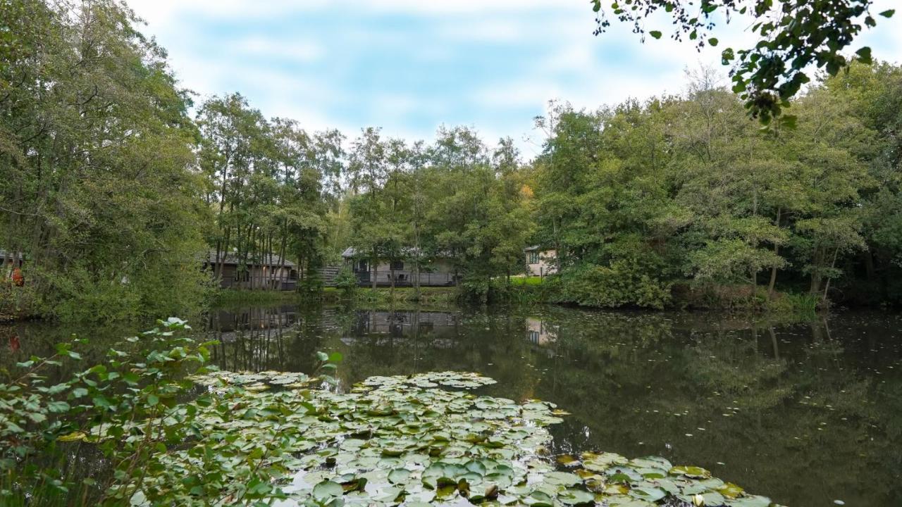 Warrenwood Country Park Hotel Polegate Bagian luar foto